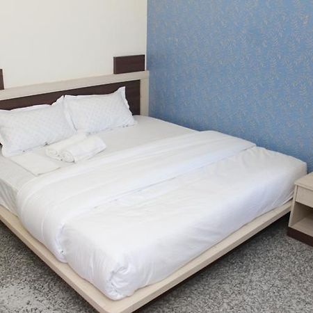 Hotel Pink Shark Sikar Ngoại thất bức ảnh