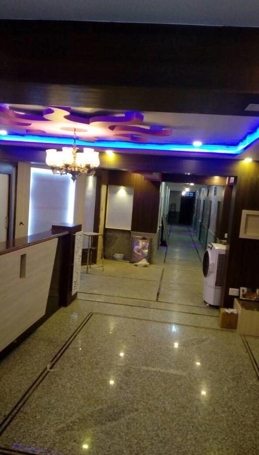 Hotel Pink Shark Sikar Ngoại thất bức ảnh